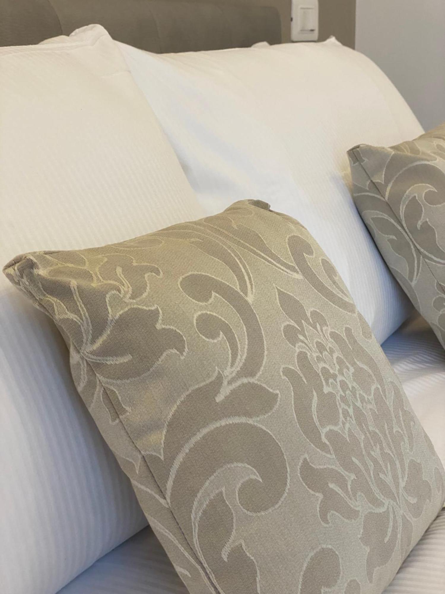 De Vince Suites - Luxury Rooms - Roma Termini Esterno foto