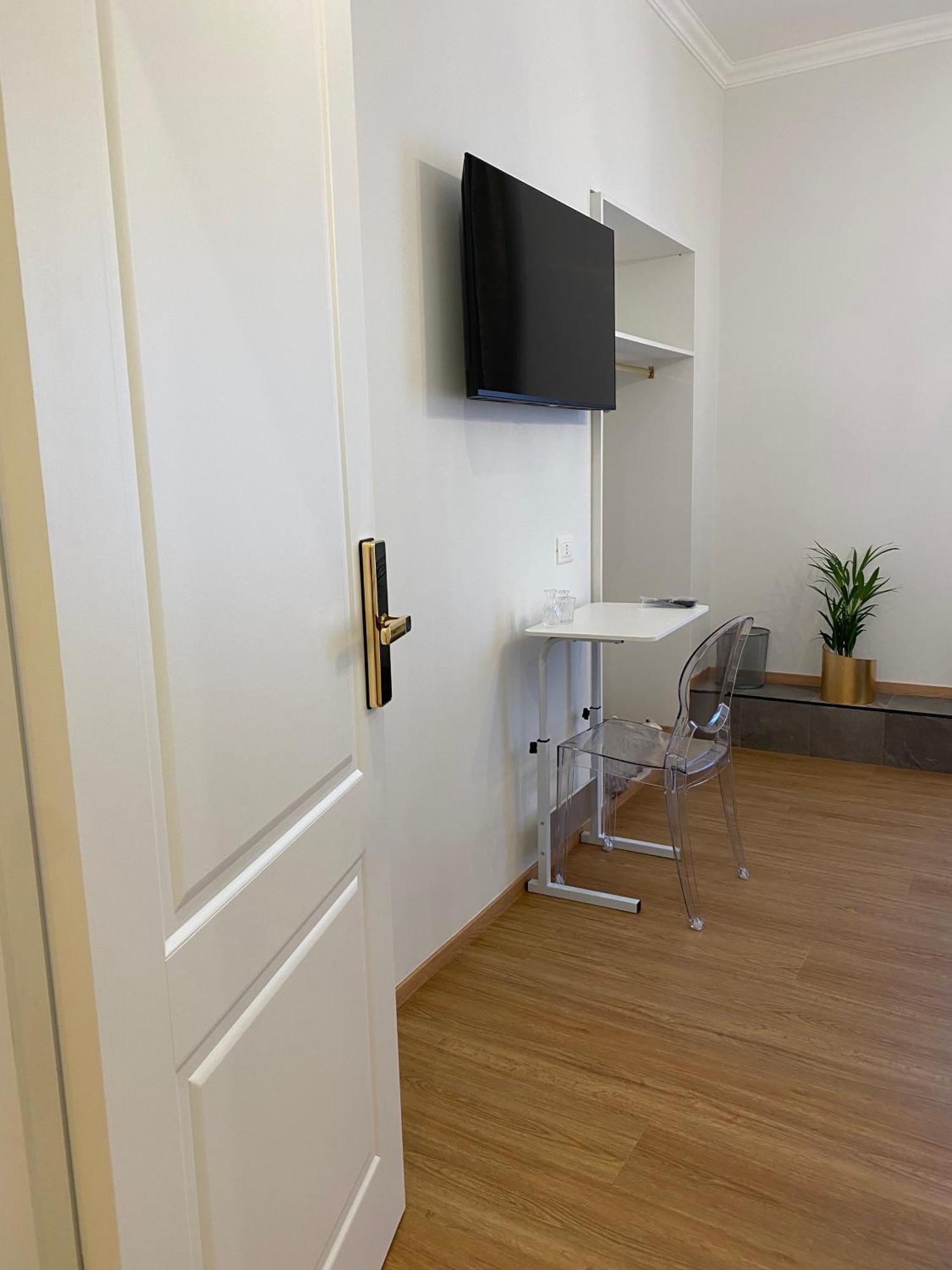 De Vince Suites - Luxury Rooms - Roma Termini Esterno foto